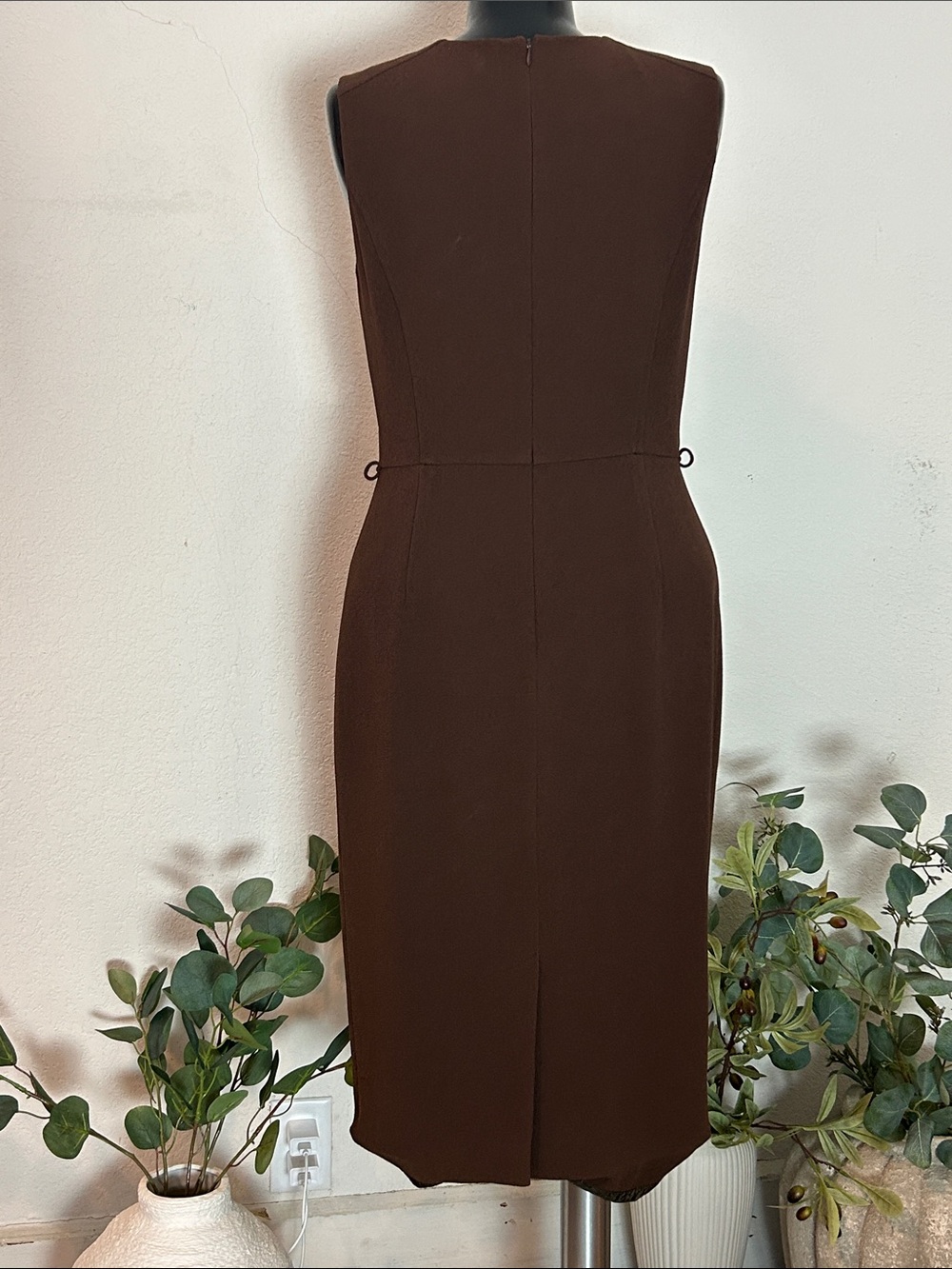 Anne Klein, sz 8, GUC, brown sheath dress with belt loops - Picture 4 of 8